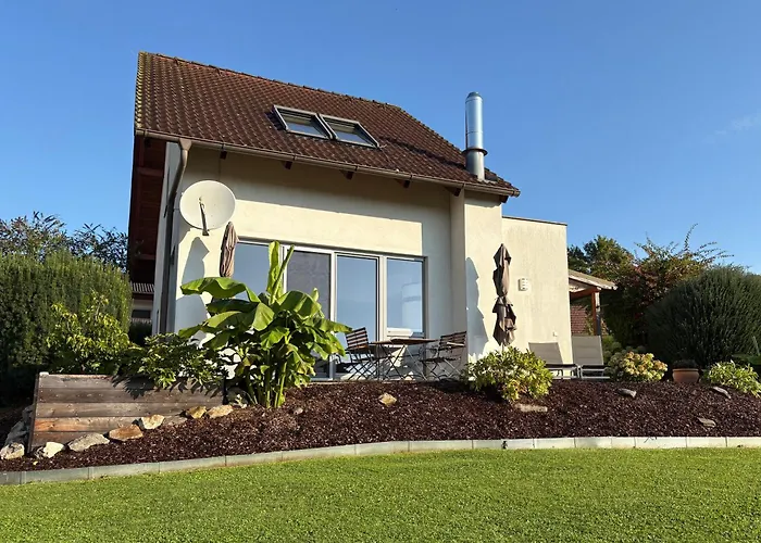 Am Tor Zur Wachau * Eggendorf (Krems)